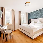 Schlosshotel Brilon-Wald Hotel