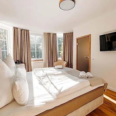 Schlosshotel Brilon-Wald מלון 3*